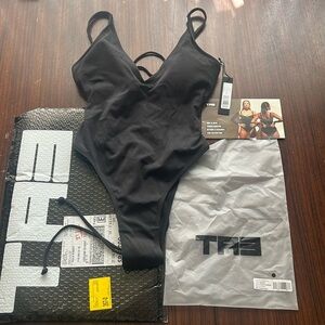 NWT High Cut Plungey Shaping One Piece by TA3 MEDIUM  SHORT